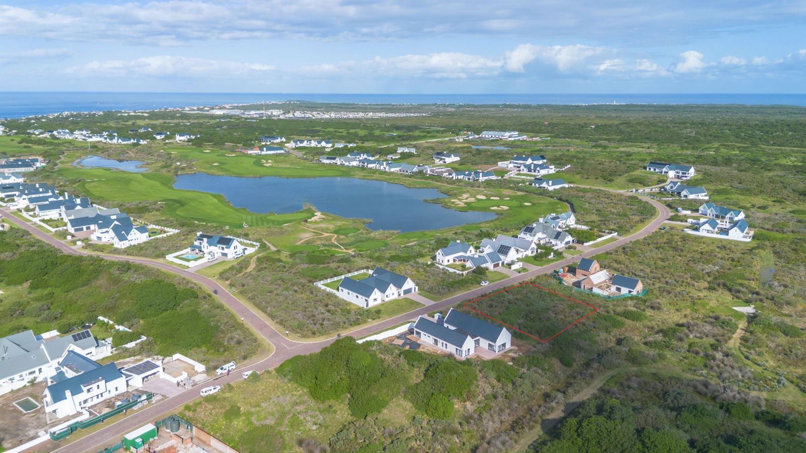 1 120 m² Land available in St Francis Links Golf Estate