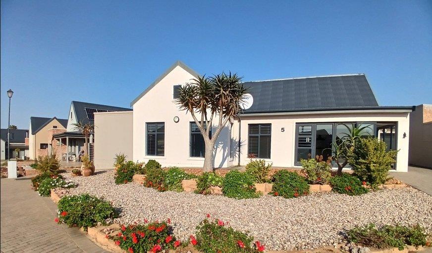 3 Bedroom House in Hartenbos