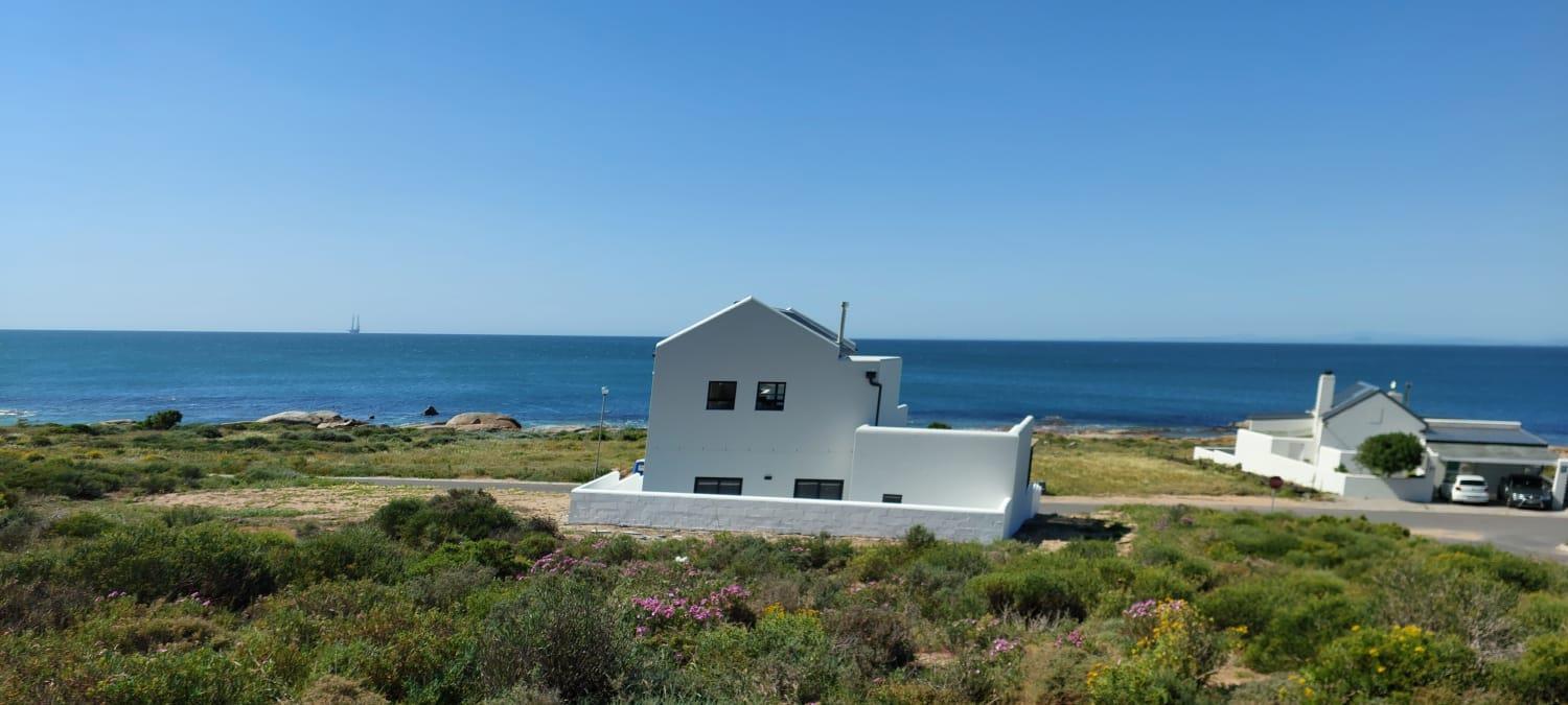 428 m² Land available in St Helena Views