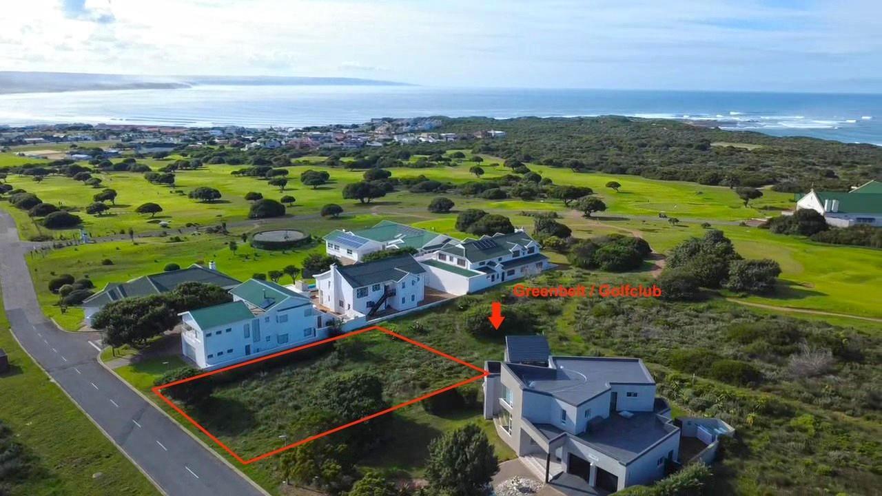 945 m² Land available in Stilbaai Wes