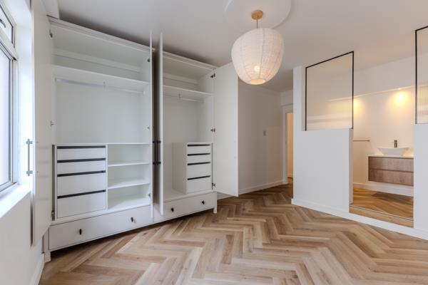 2 Bedroom Apartment in Three Anchor Bay