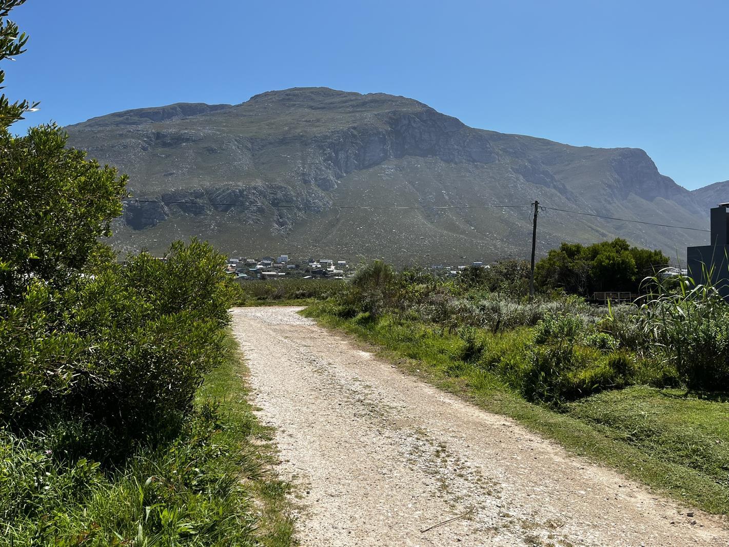 600 m² Land available in Bettys Bay