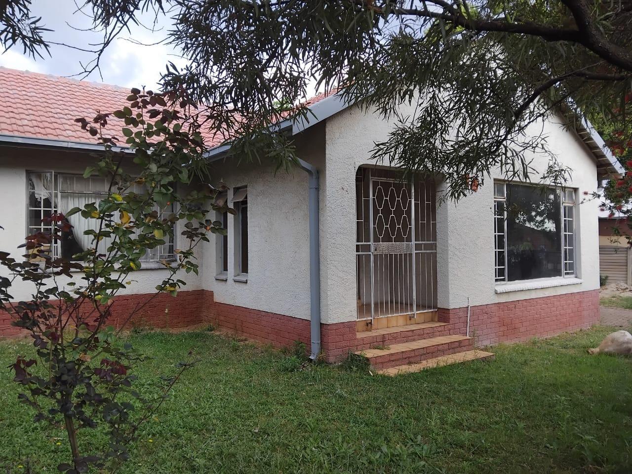3 Bedroom House in Norkem Park