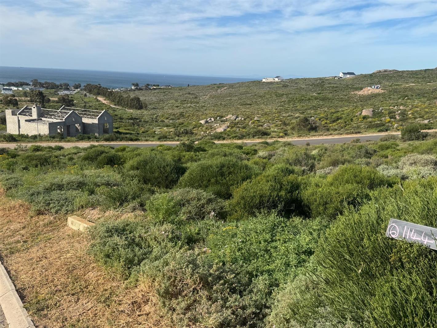405 m² Land available in St Helena Views