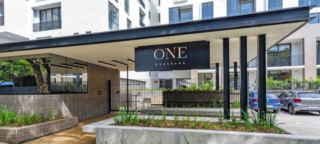 1 Bedroom Apartment in Rosebank