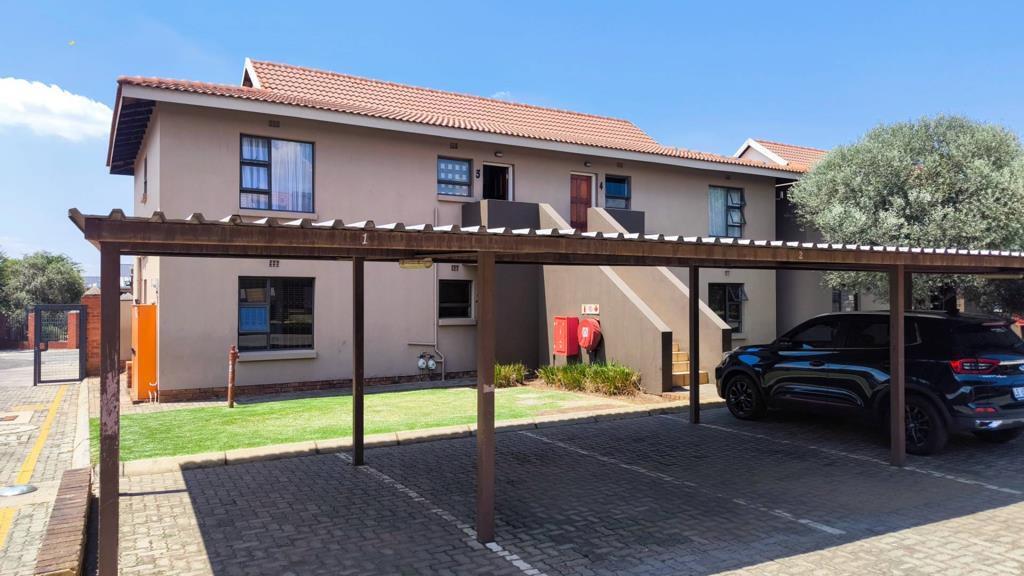 2 Bedroom Townhouse in Albertsdal