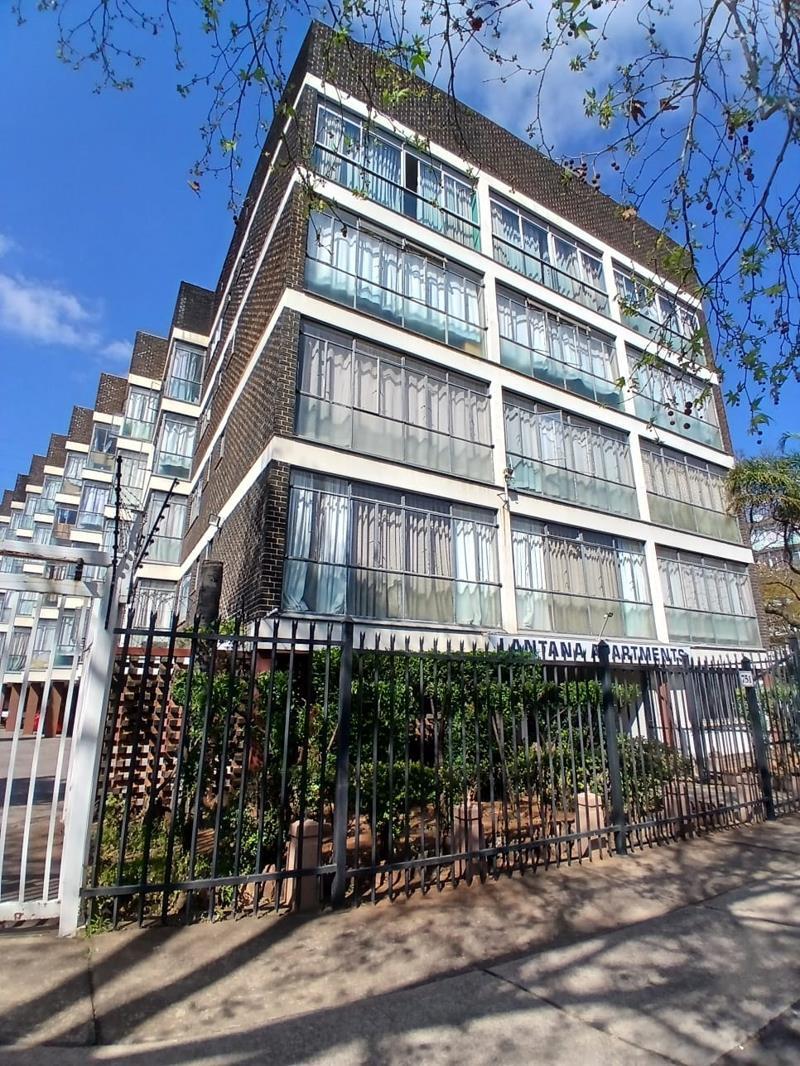 Studio Apartment in Arcadia