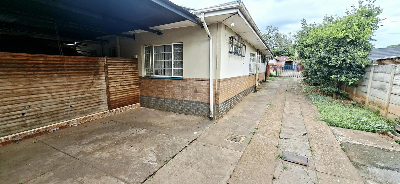 1 Bedroom Garden Cottage in Daspoort