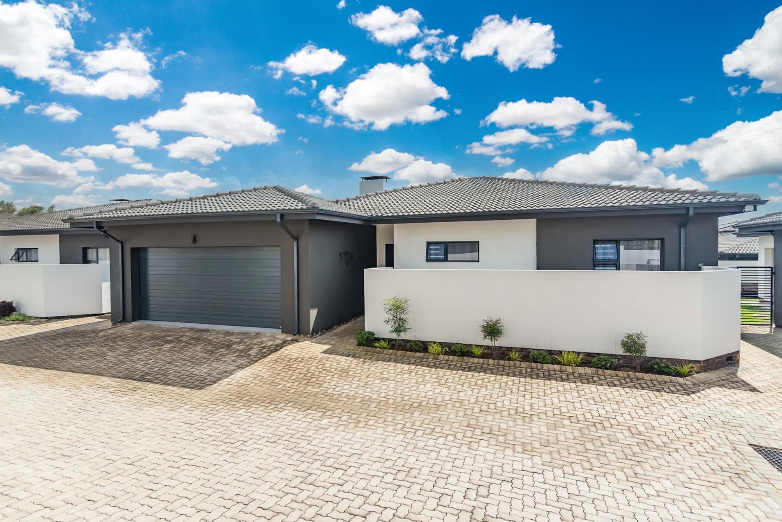 3 Bedroom Townhouse in Homes Haven