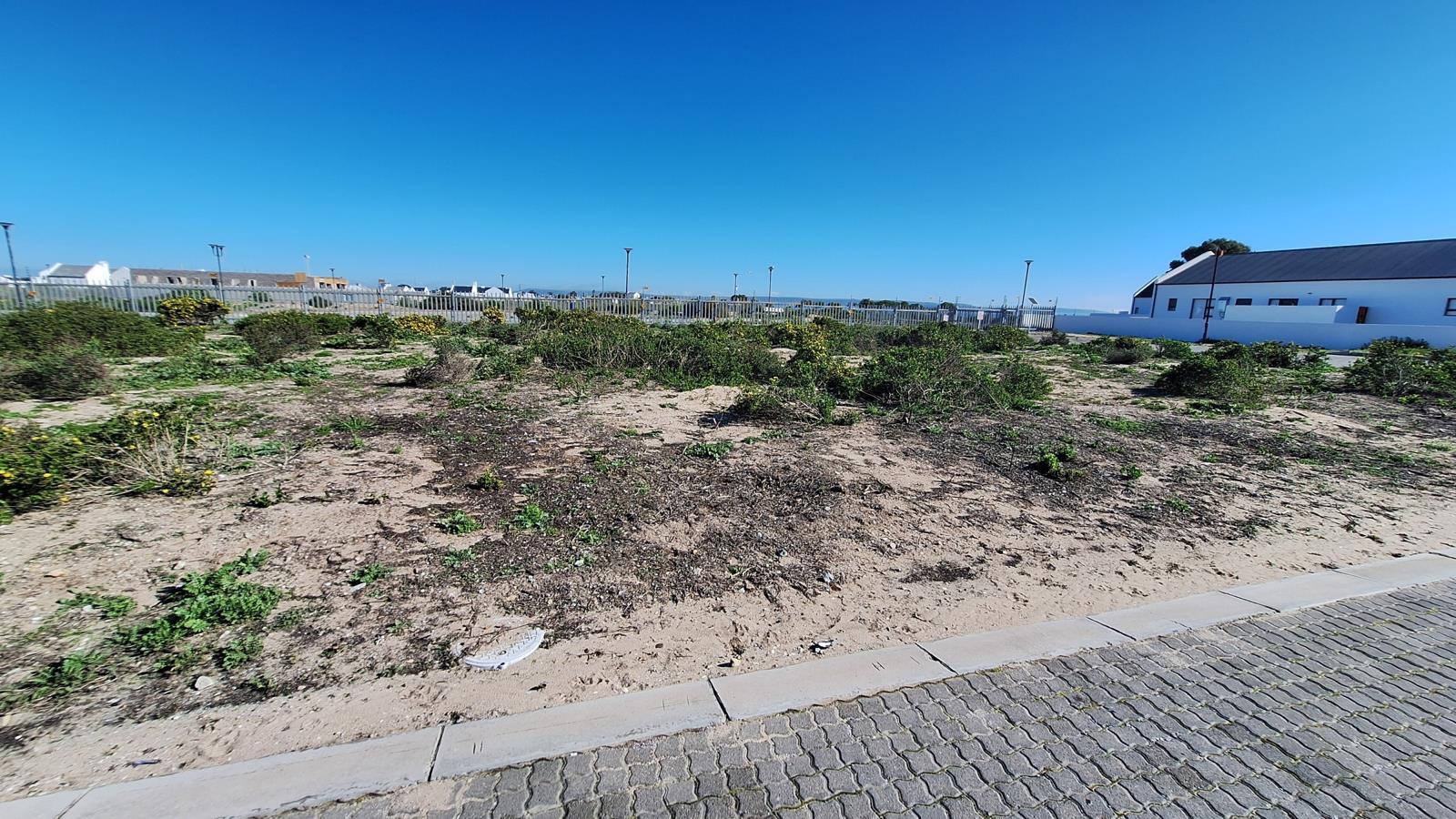 504 m² Land available in Velddrif