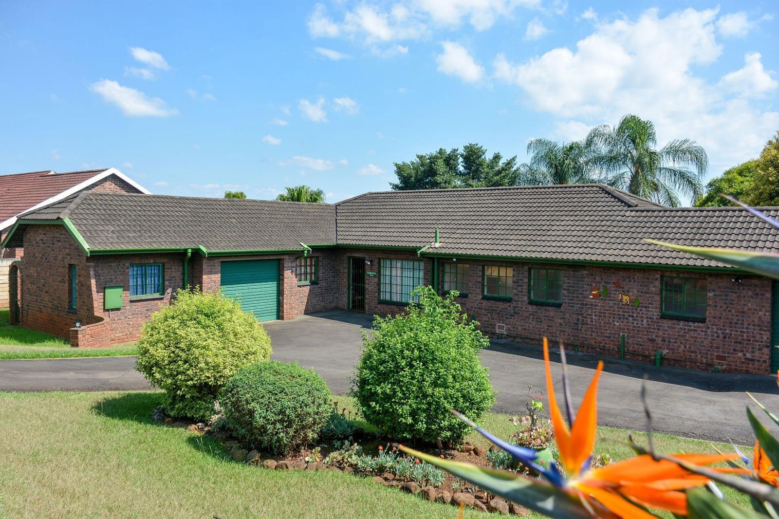 3 Bedroom House in Meadows
