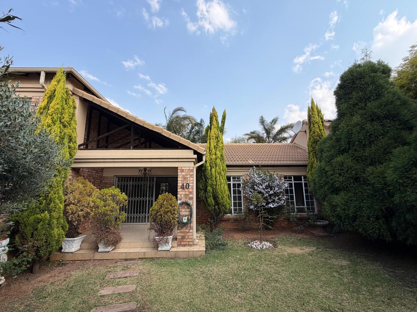 2 Bedroom Townhouse in Moreleta Park