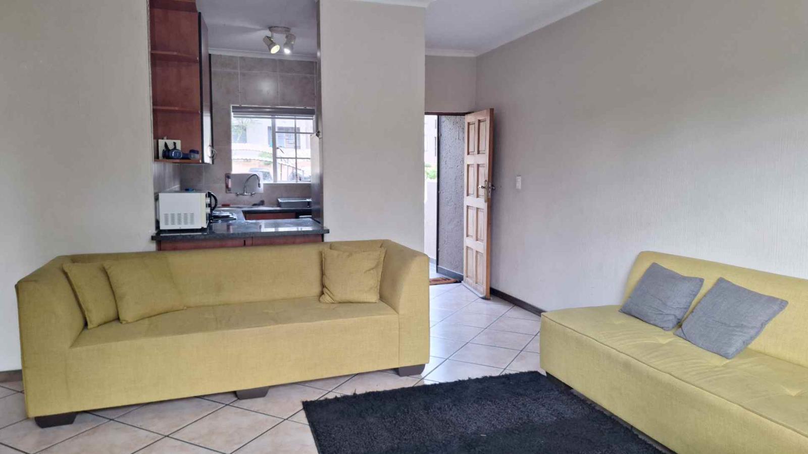 2 Bedroom Apartment in Wilgeheuwel