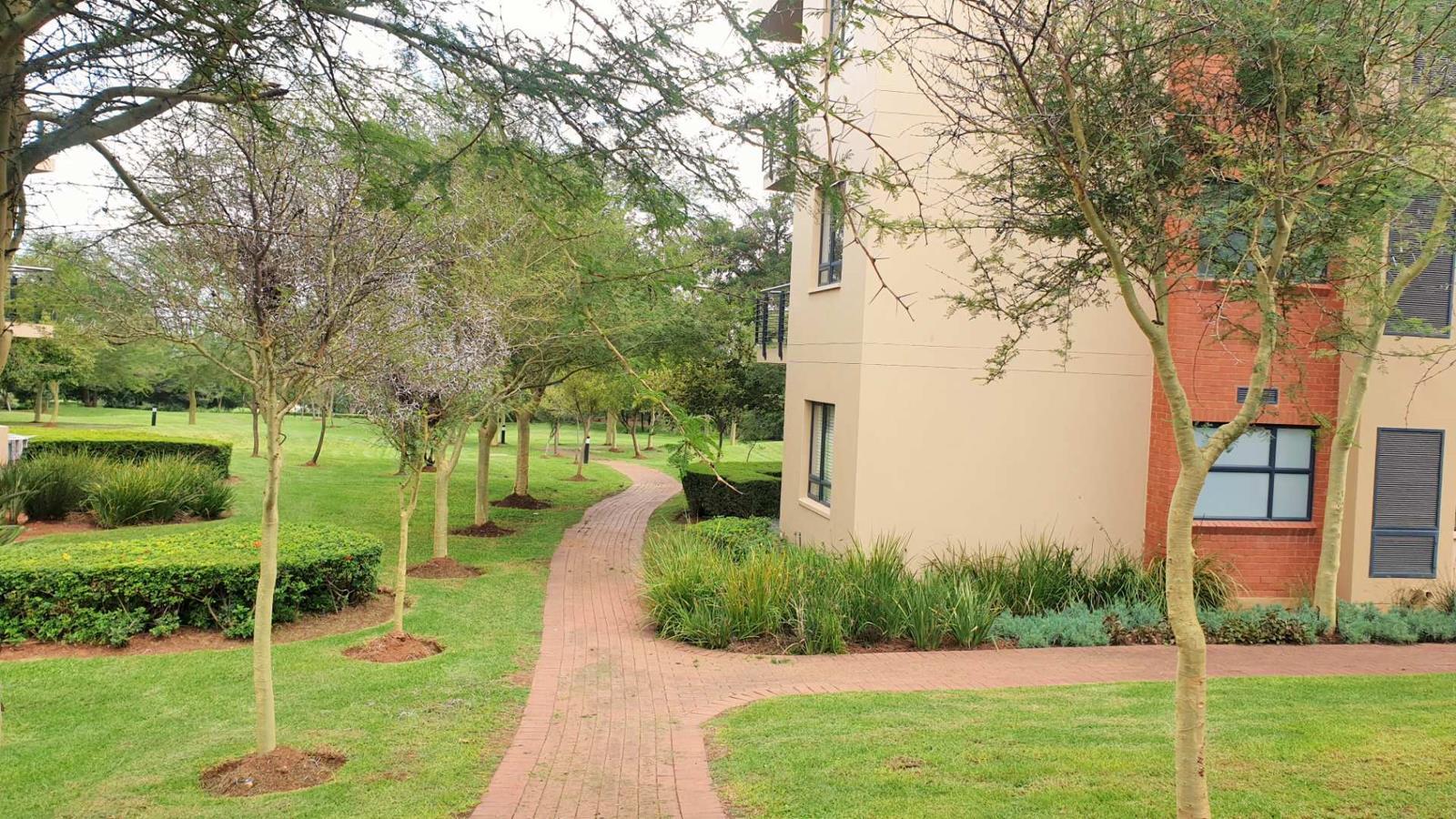 2 Bedroom Apartment in Jackal Creek Golf Estate