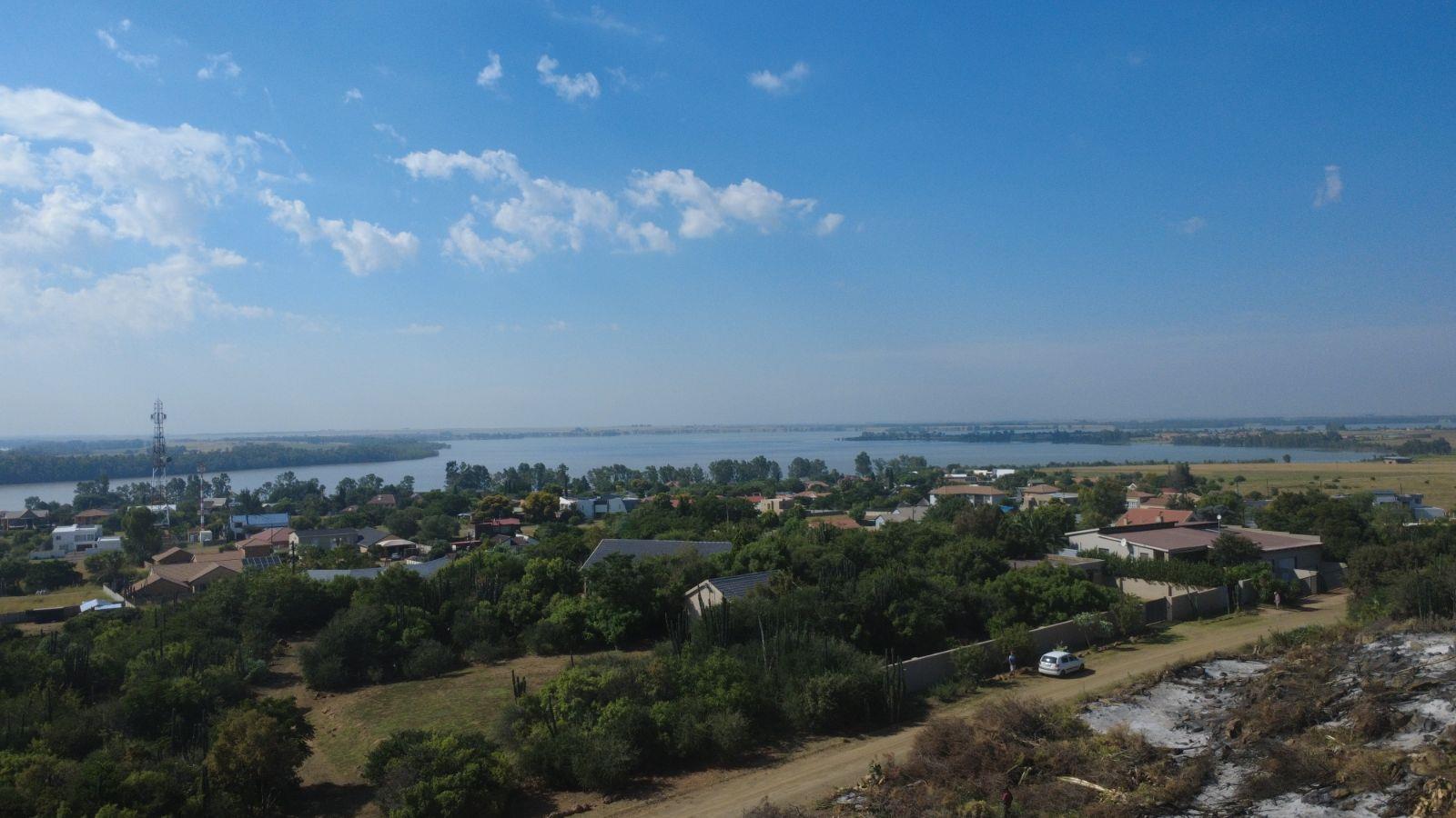1 144 m² Land available in Vaal Marina