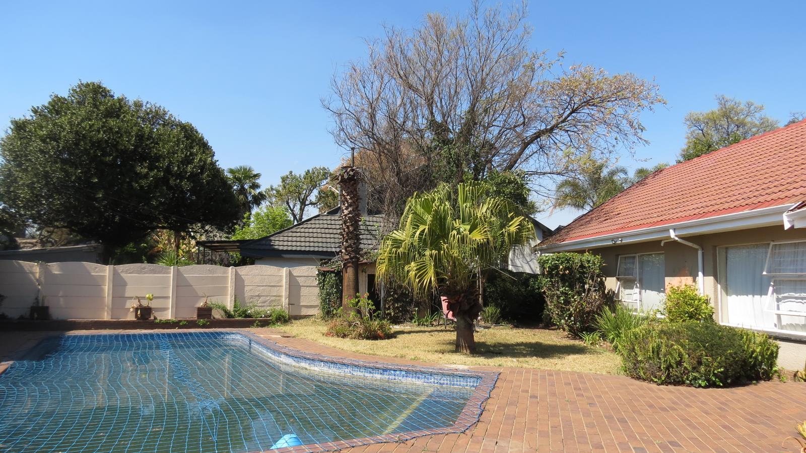 4 Bedroom House in Meadowbrook