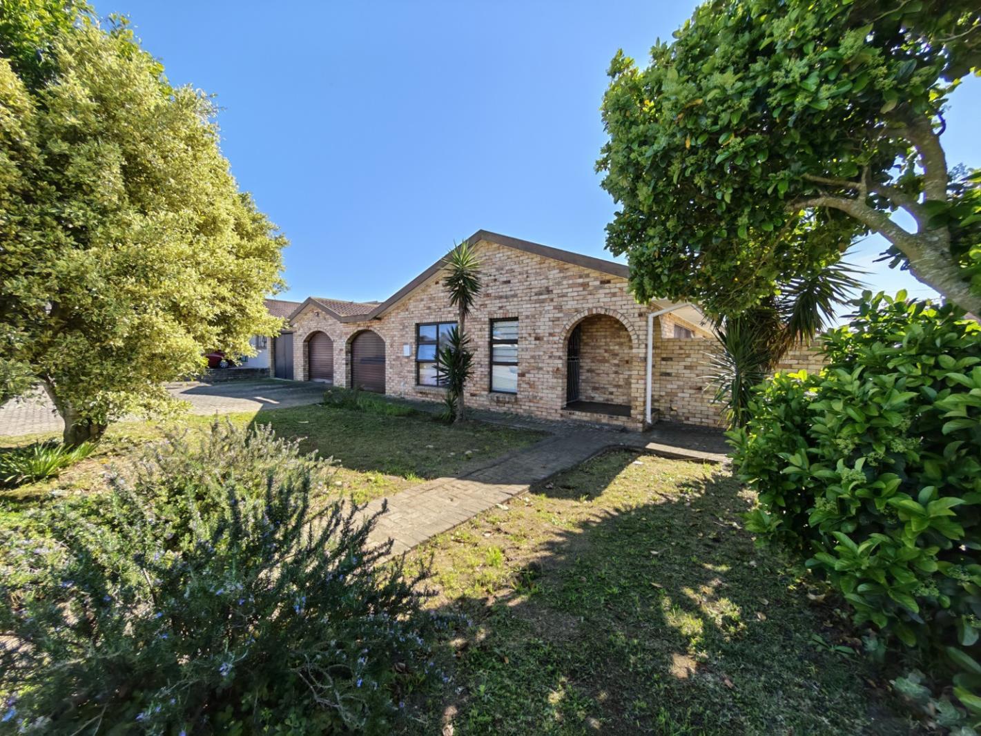 3 Bedroom House in Rowallan Park