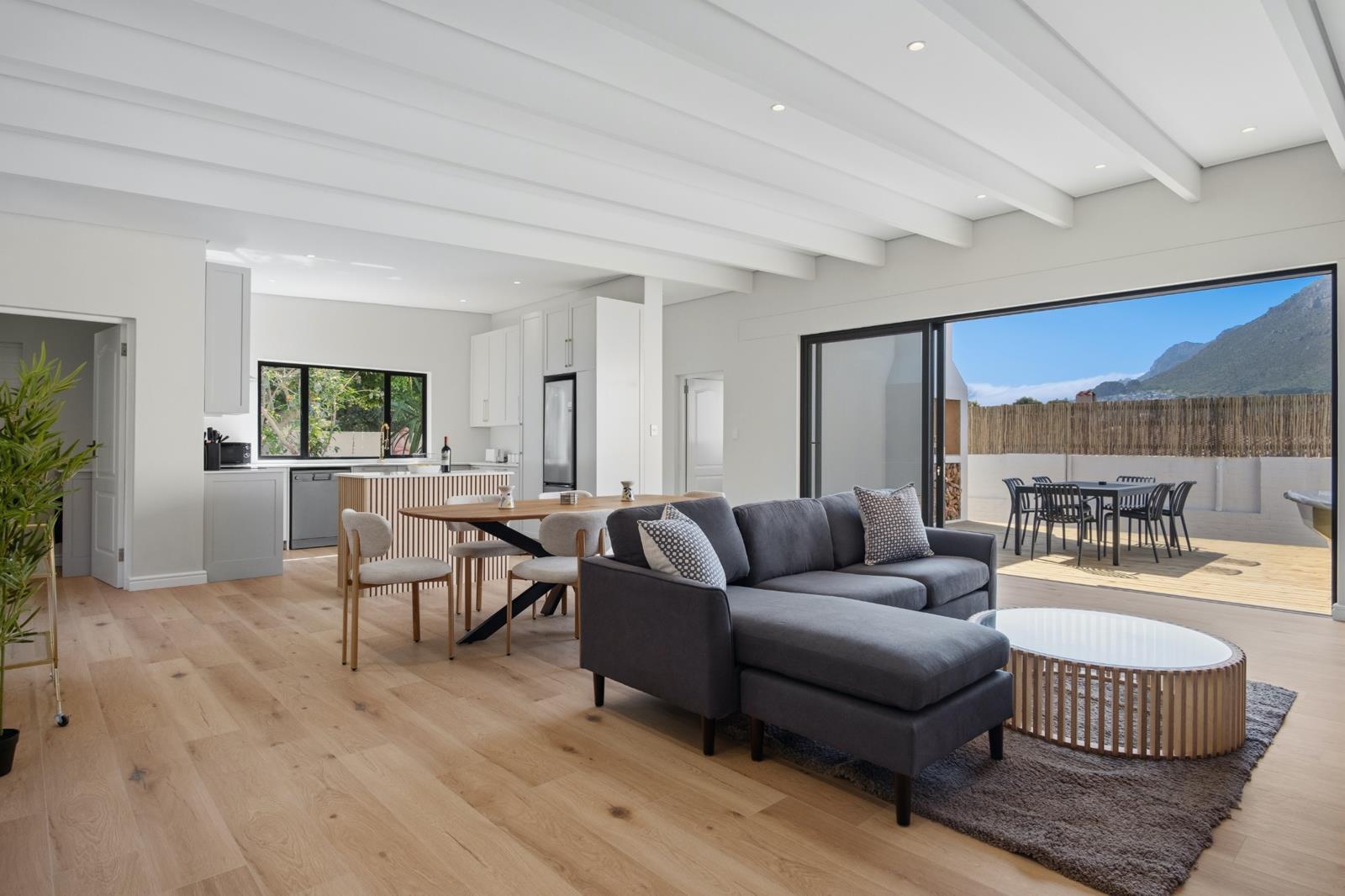 3 Bedroom House in Beach Estate