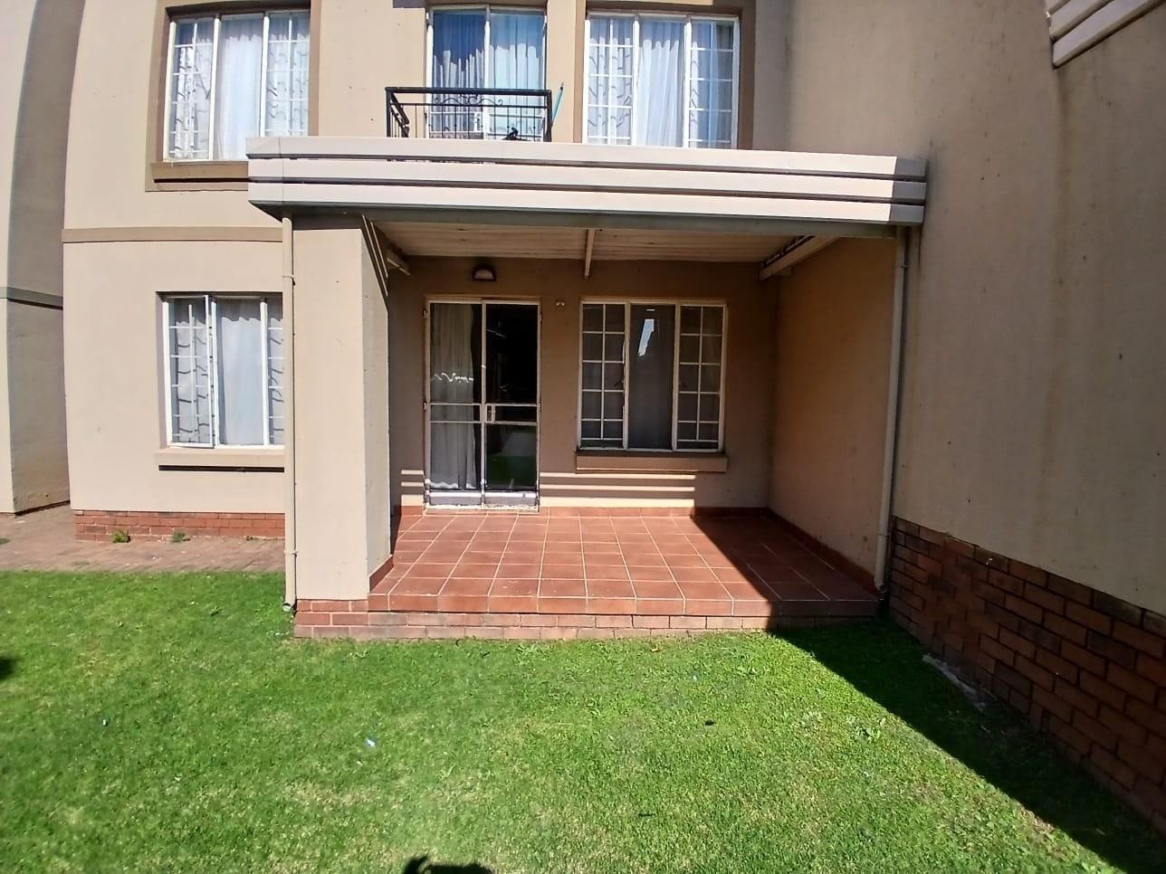 2 Bedroom Townhouse in Meredale