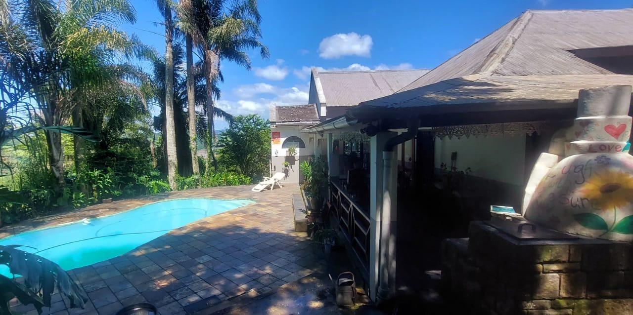 7 Bedroom House in Umtentweni