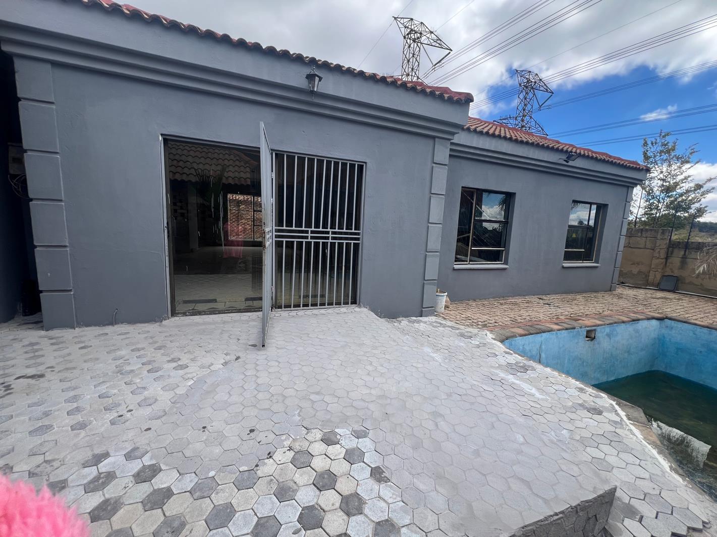 3 Bedroom House in Edleen
