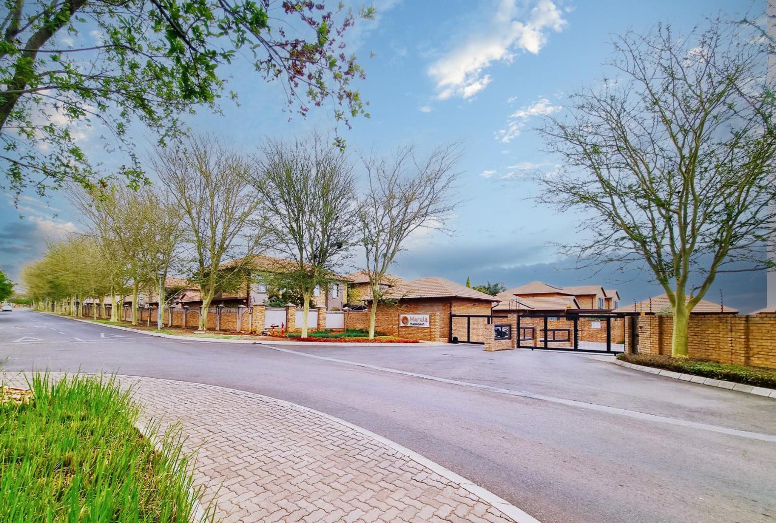 3 Bedroom Townhouse in Oukraal Estate