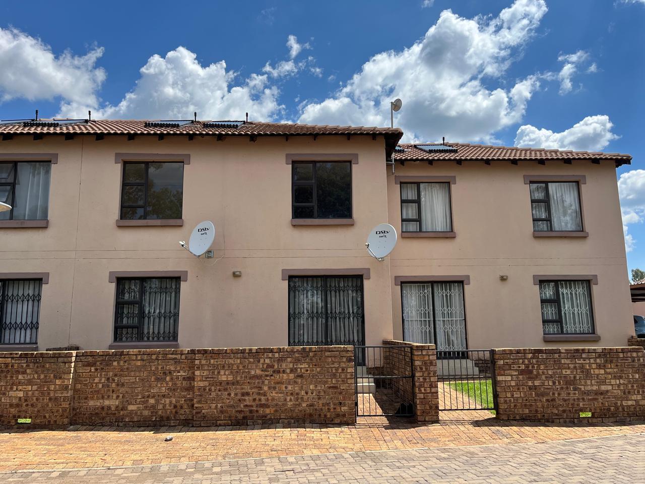 2 Bedroom Apartment in Chantelle