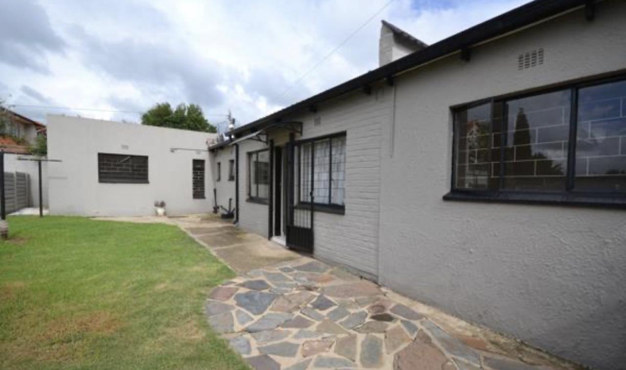 2 Bedroom Garden Cottage in Kibler Park