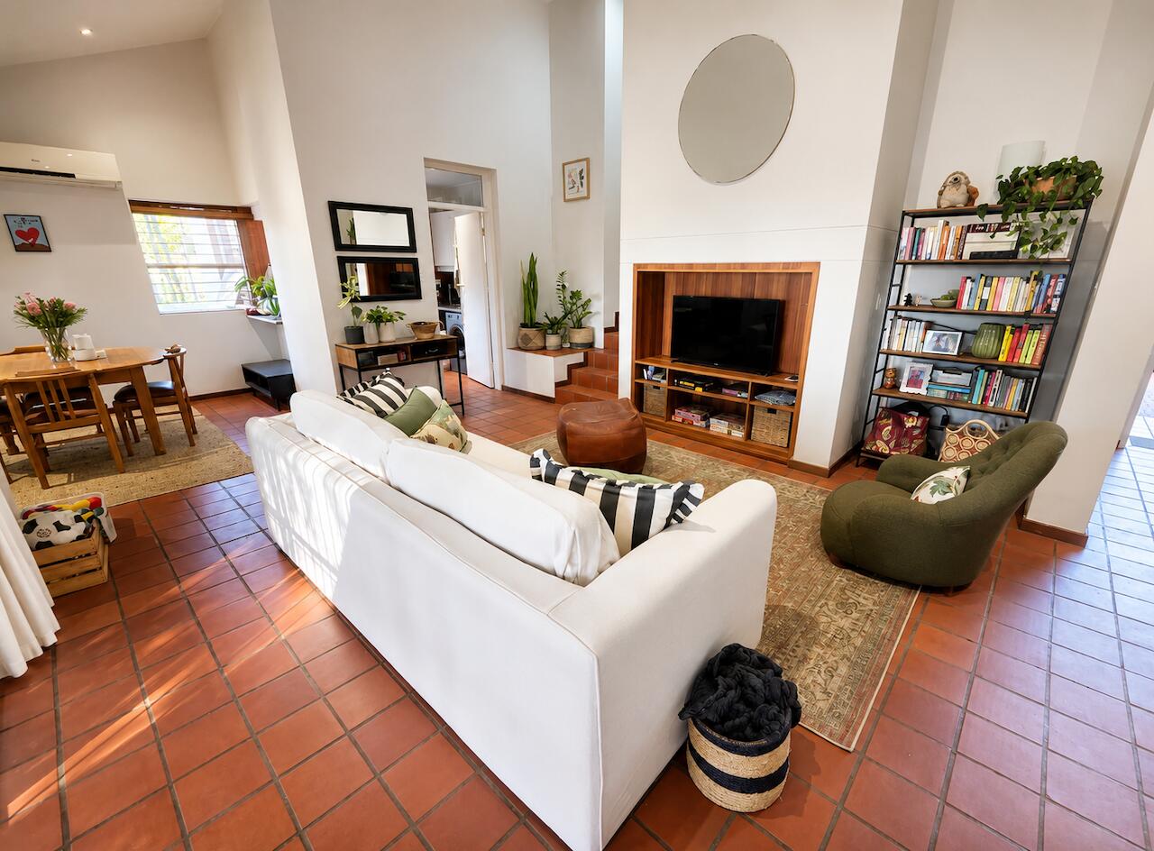 3 Bedroom Townhouse in Nieuw Muckleneuk