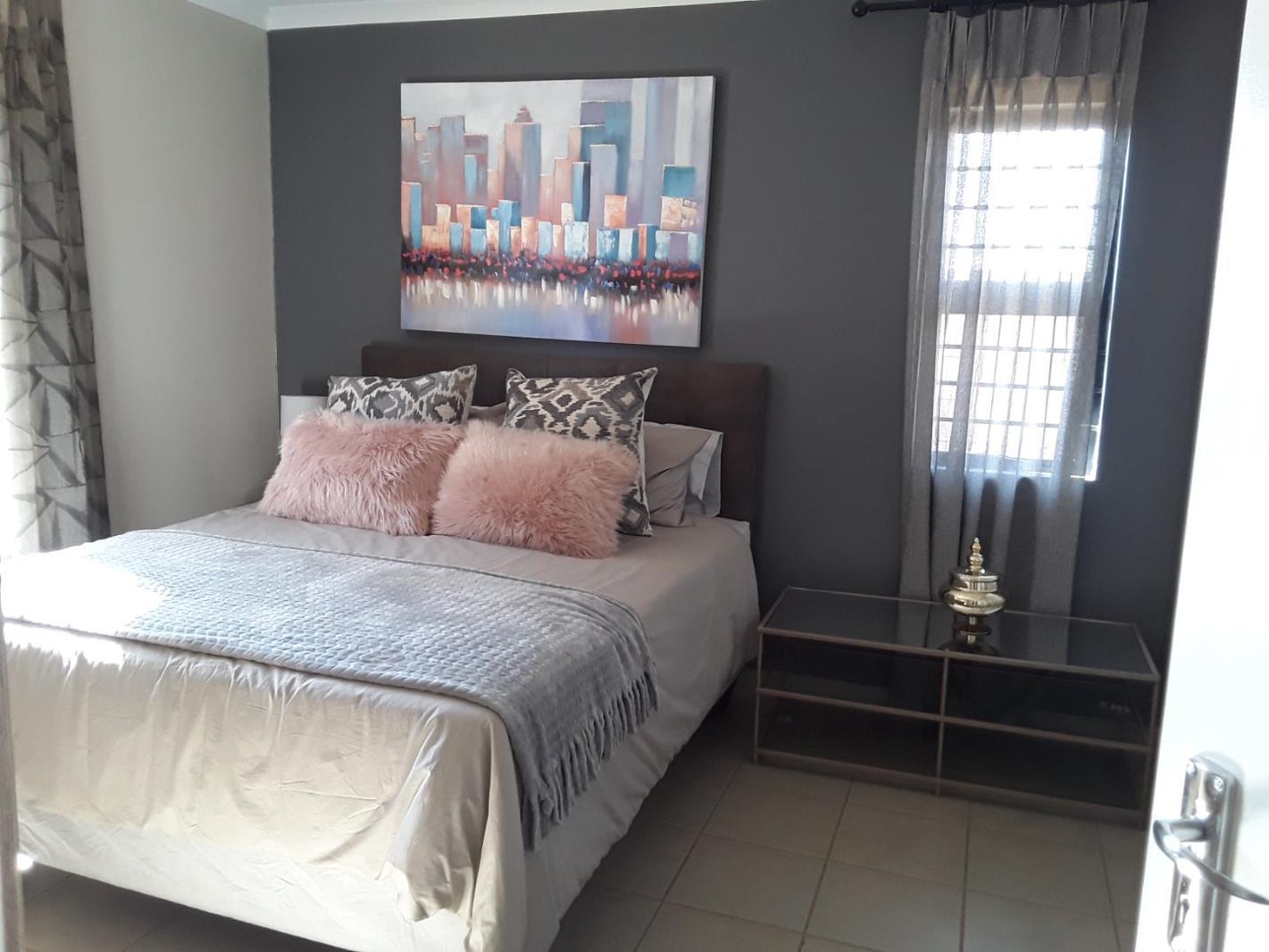 2 Bedroom House in Mohlakeng