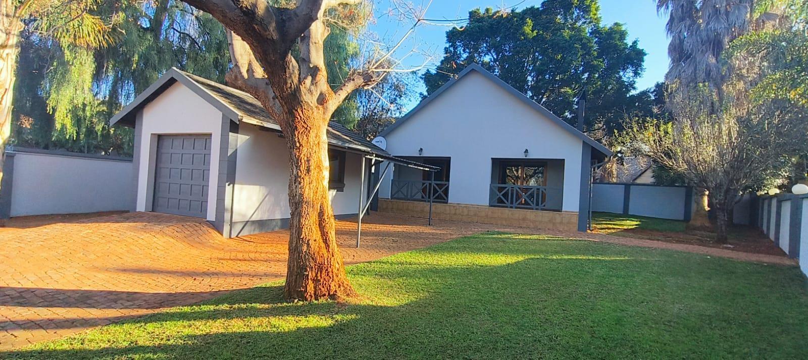 2 Bedroom House in Akasia