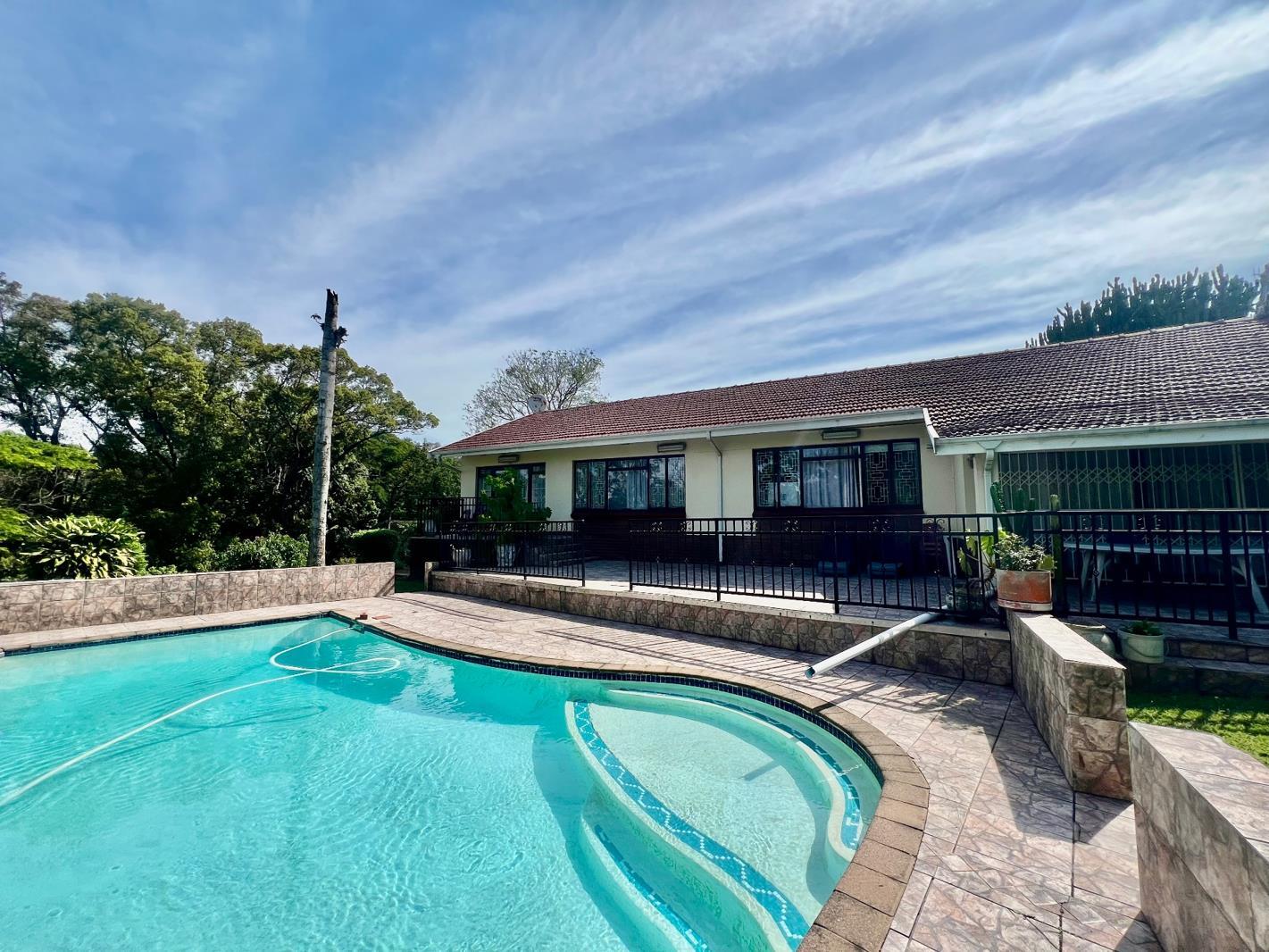 4 Bedroom House in Dawncliffe