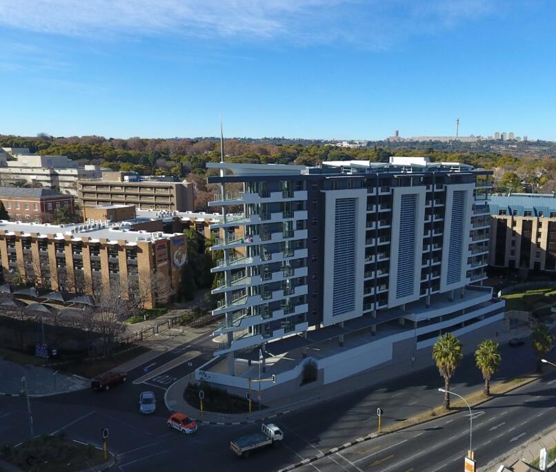 1 Bedroom Apartment in Rosebank