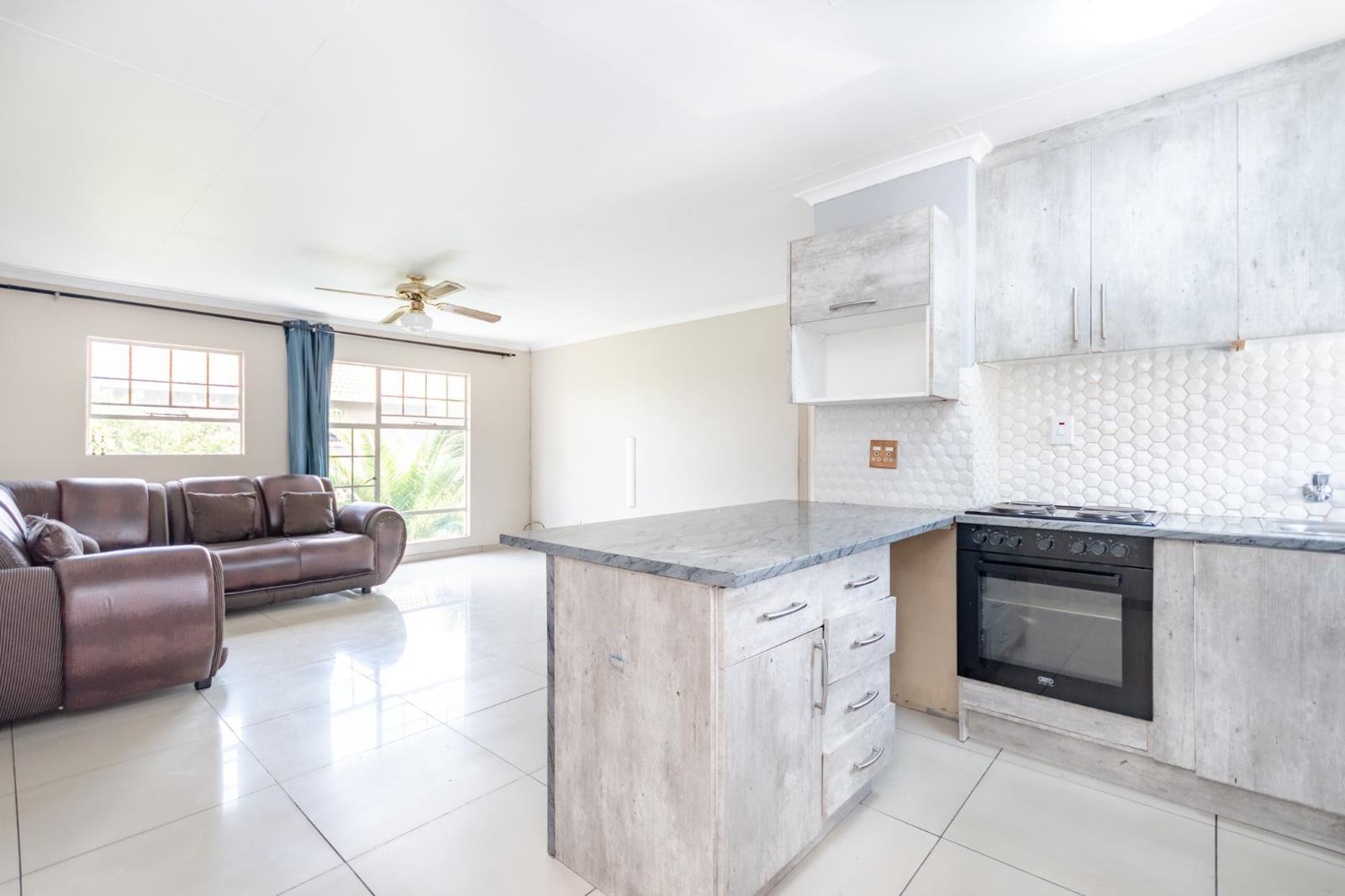 2 Bedroom Apartment in Ravenswood