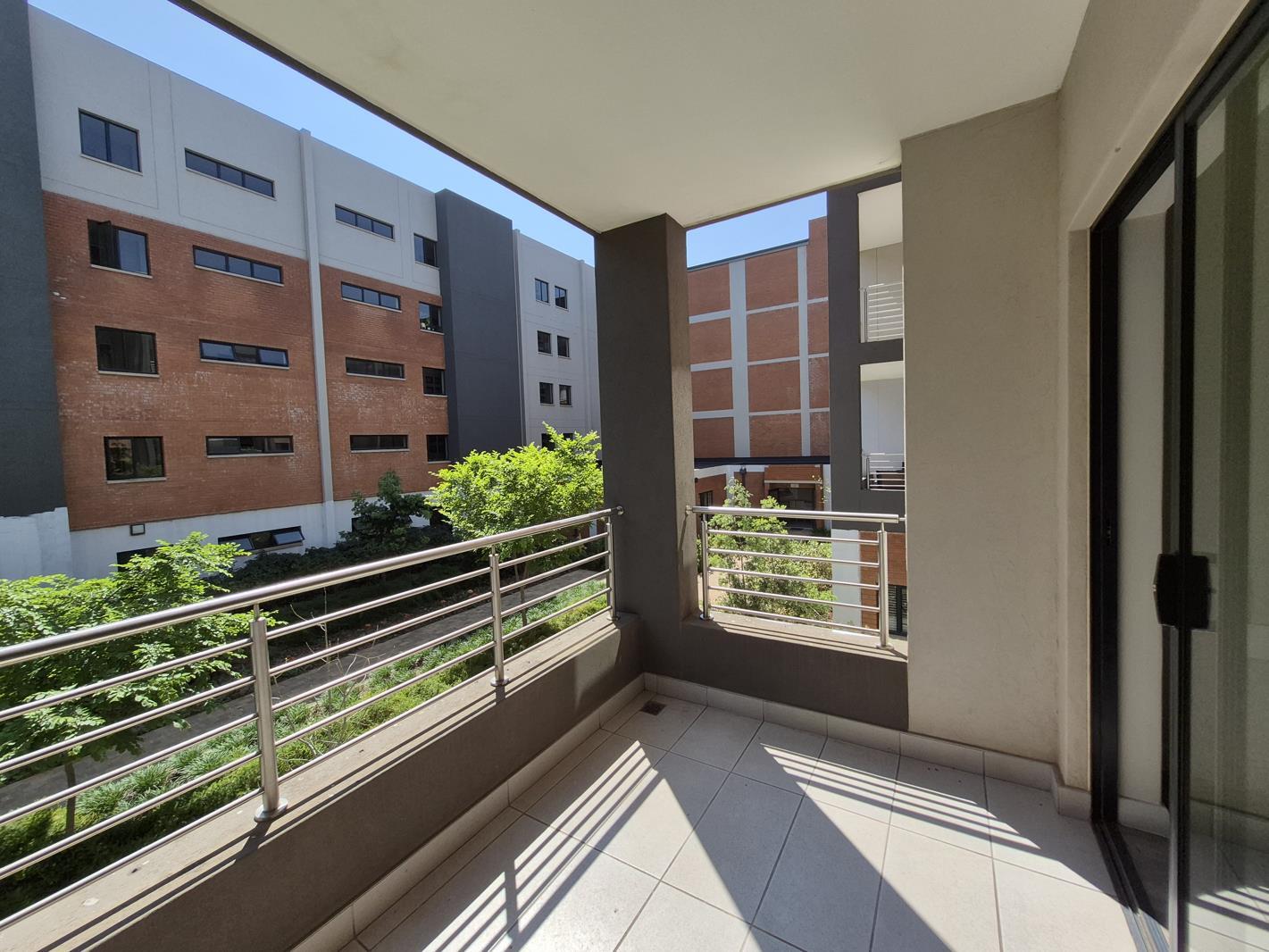 1 Bedroom Apartment in Waterkloof