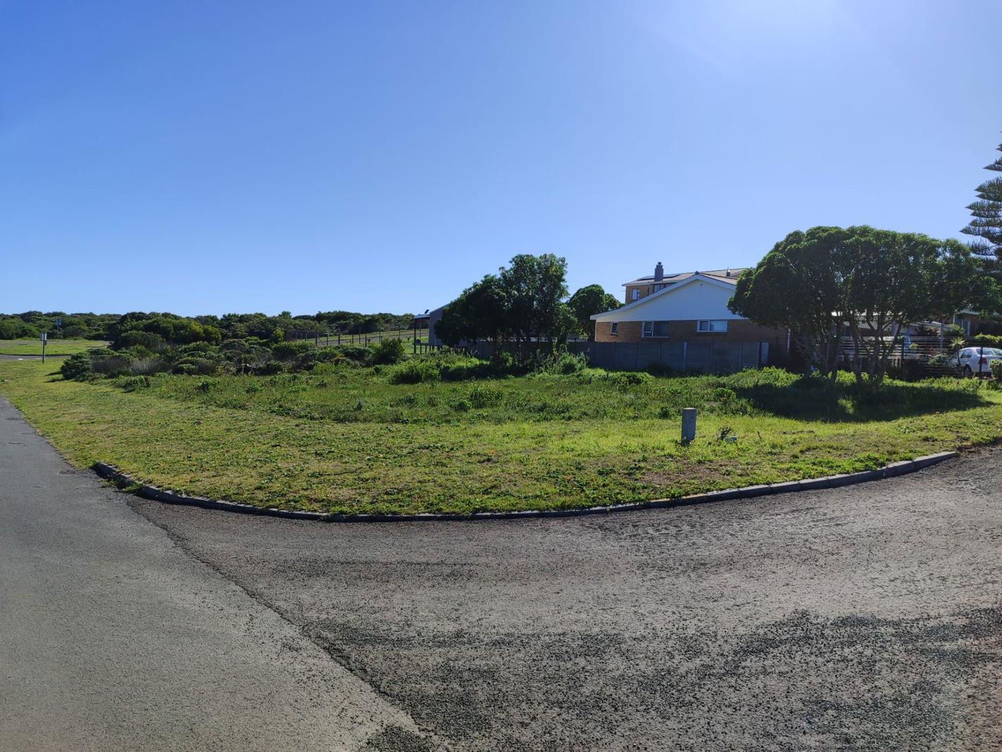 715 m² Land available in Gansbaai and surrounds