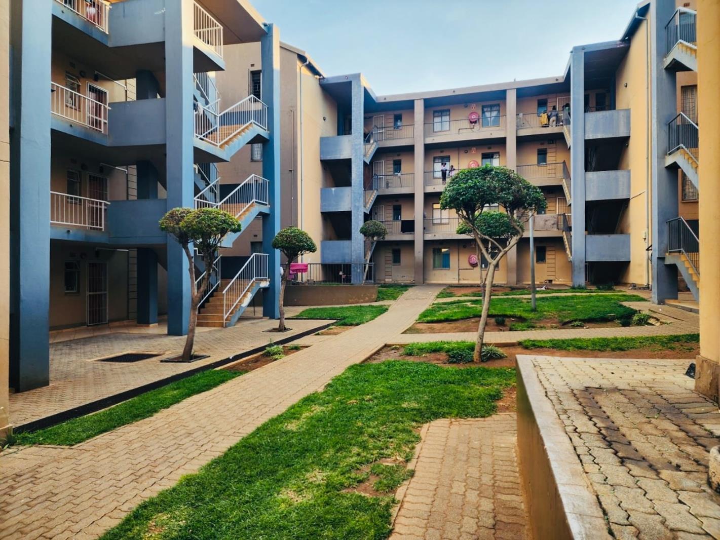 2 Bedroom House in Jabulani