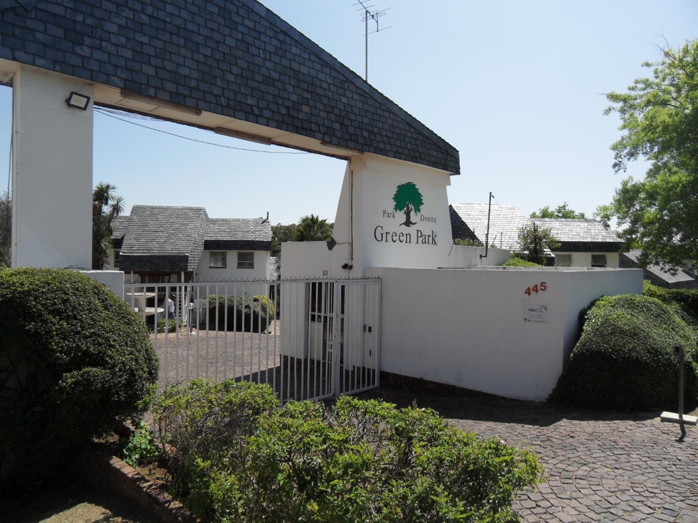 2 Bedroom Townhouse in Corlett Gardens