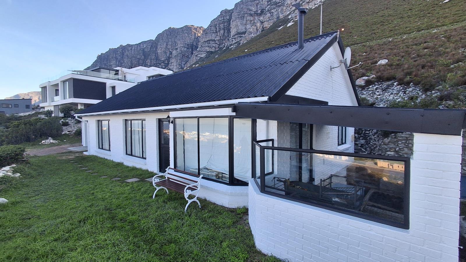 3 Bedroom House in Sunny Seas Estate