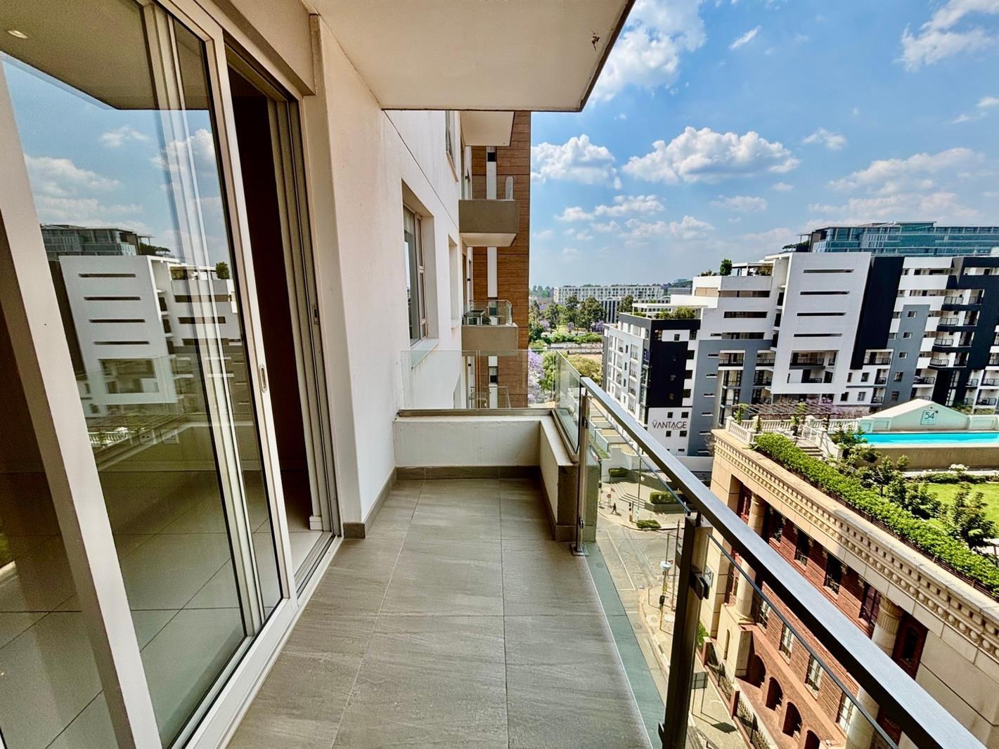 2 Bedroom Apartment in Rosebank