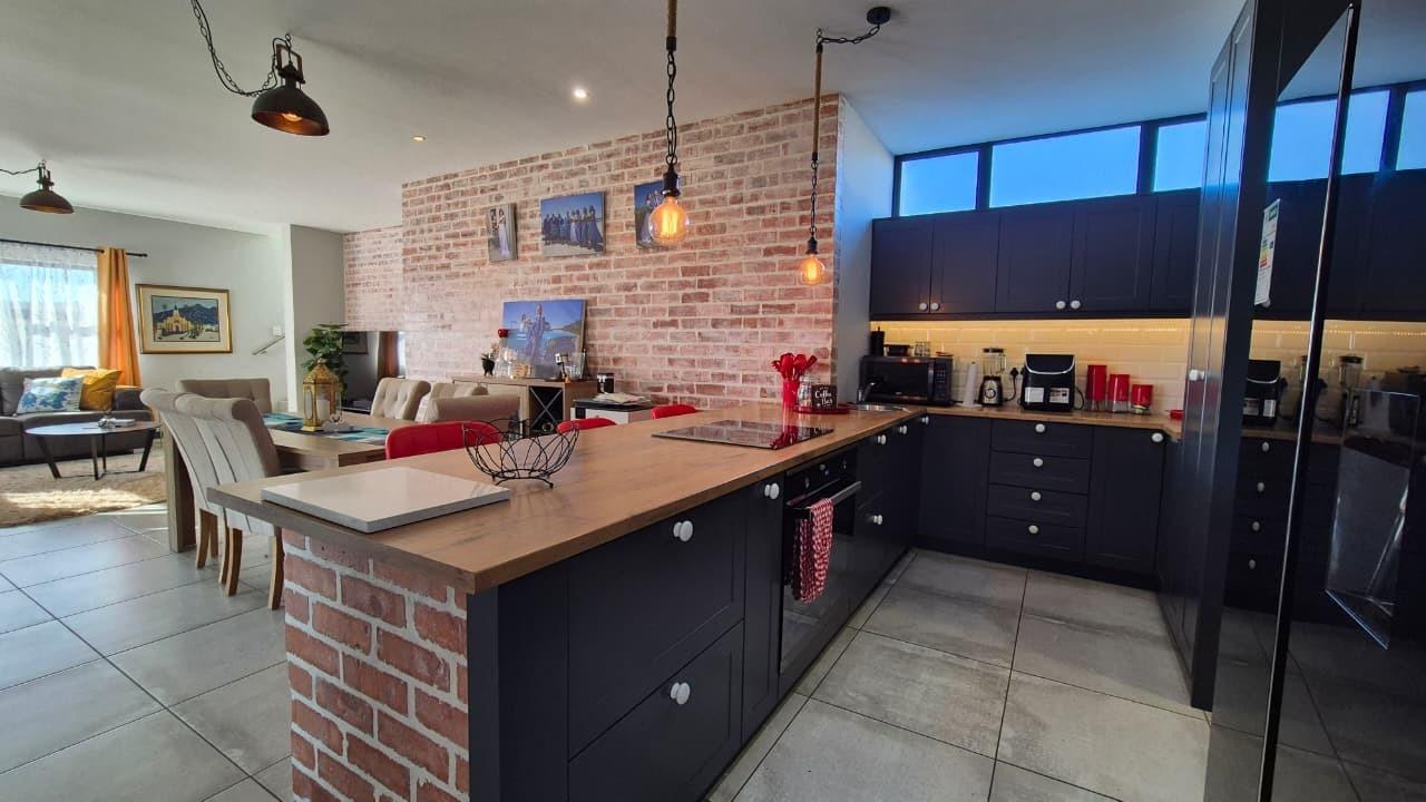 4 Bedroom House in Country Club