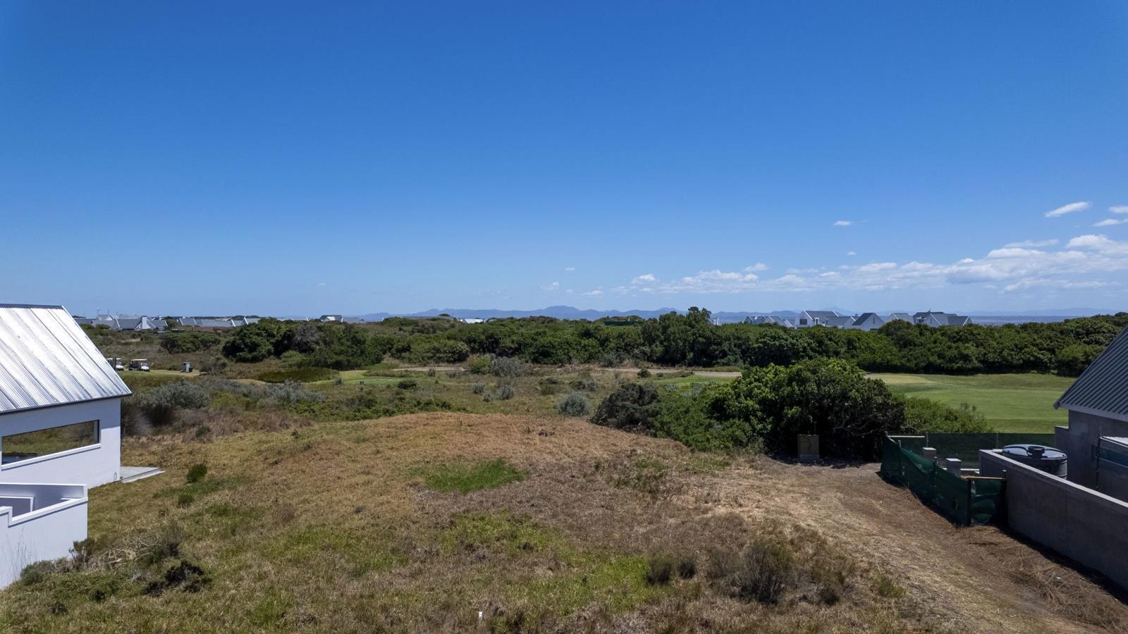 1 120 m² Land available in St Francis Links