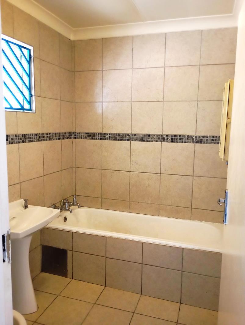 1 Bedroom Apartment in Windsor West