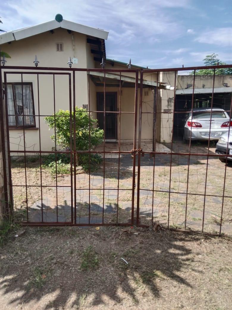 2 Bedroom House in Birchwood Park