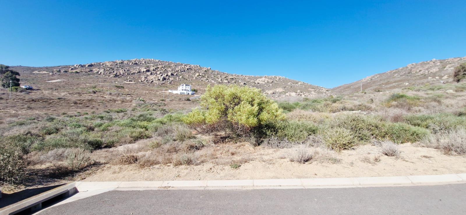 451 m² Land available in St Helena Views