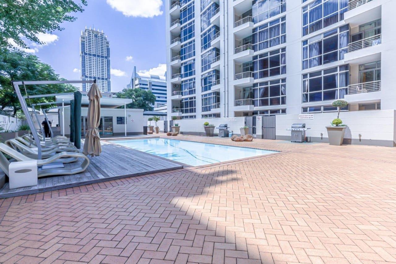 2 Bedroom Apartment in Sandton Central