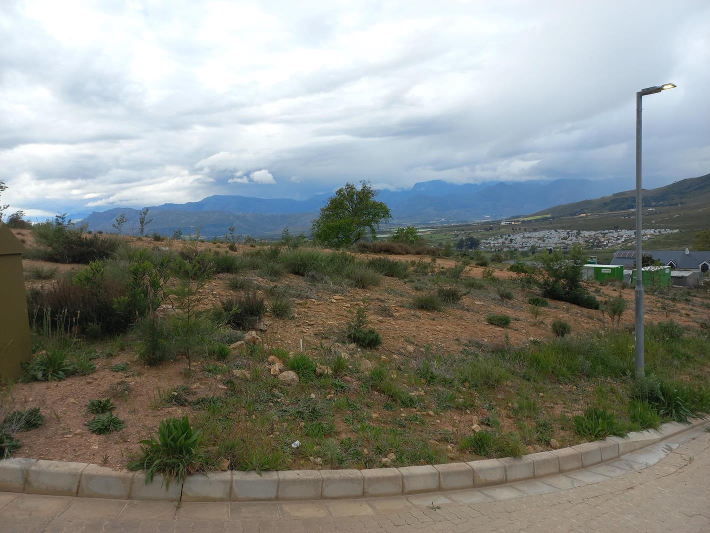 511 m² Land available in Pniel