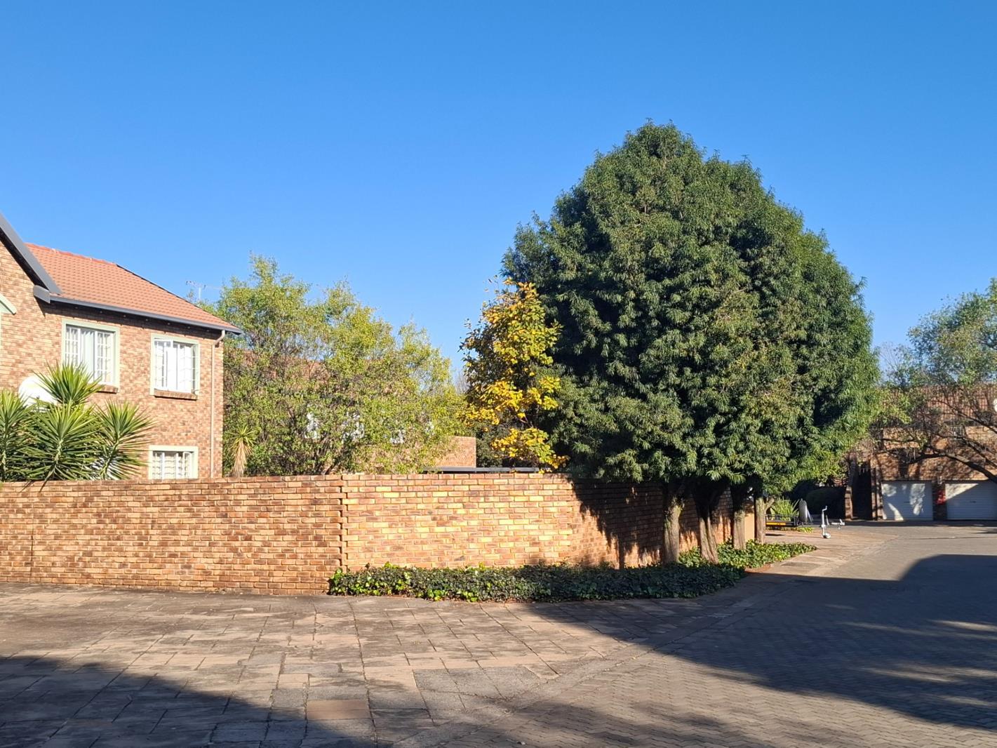 2 Bedroom Apartment in Rietvalleirand