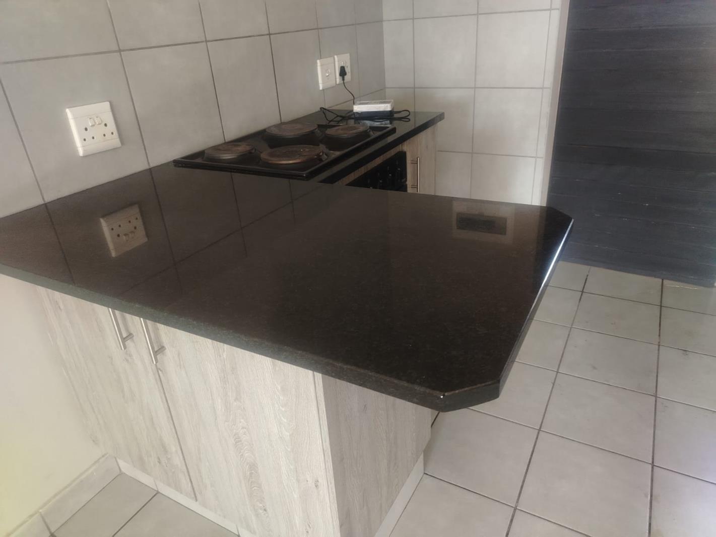 2 Bedroom Apartment in Heuweloord