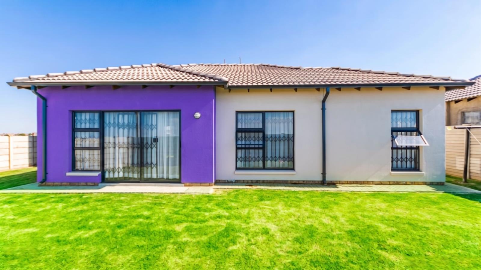 3 Bedroom House in Toekomsrus